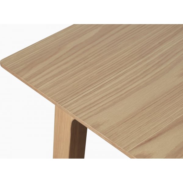 Adrian ruokapöytä 190-290 x 95 cm - Tammi Adrian ruokapöytä 190-290 x 95 cm - Tammi