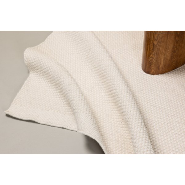 Vilma matto - luonnonvalkoinen Vilma matto - luonnonvalkoinen