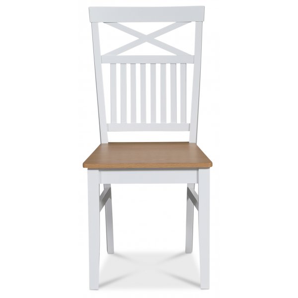 Ruokatuoli ristiselkänojalla valkoinen/tammi - Fårö Ruokatuoli ristiselkänojalla valkoinen/tammi - Fårö
