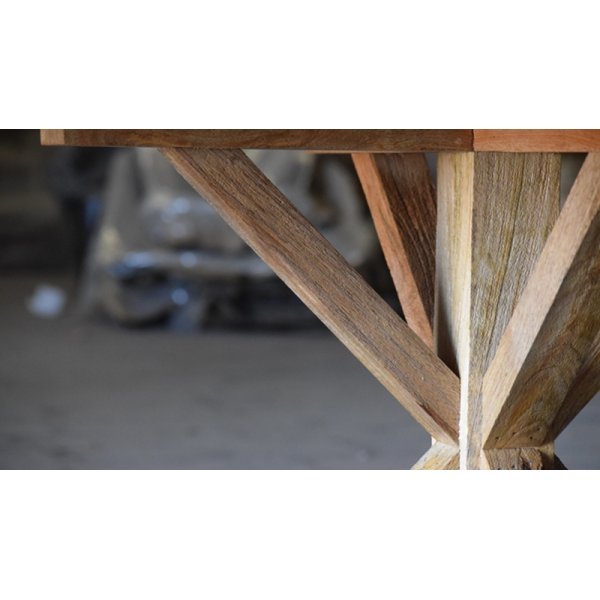 Ruokapöytä 140 cm kierrätettyä ajopuuta Ruokapöytä 140 cm kierrätettyä ajopuuta