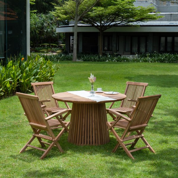 Ulkoryhm tiikist: pyre pyt ja 4 nojatuolia - Salt