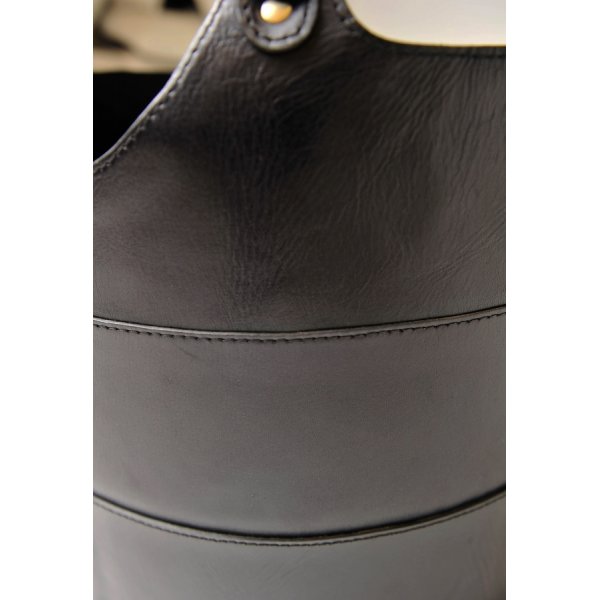 Modena puinen kori - musta Modena puinen kori - musta