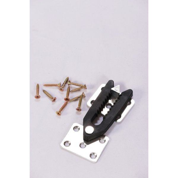 S�ngynkiinnike kahden s�ngyn kiinnitt�miseen