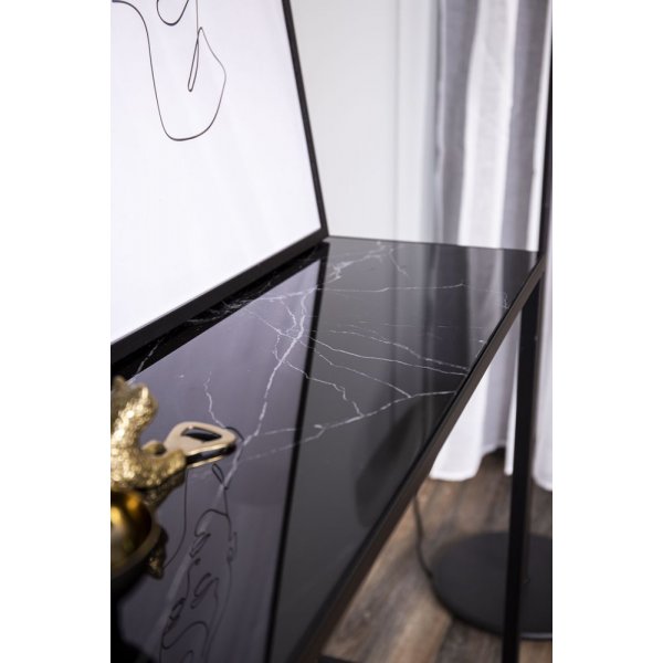 Sivupöytä Slope - Musta / Messinki Sivupöytä Slope - Musta / Messinki