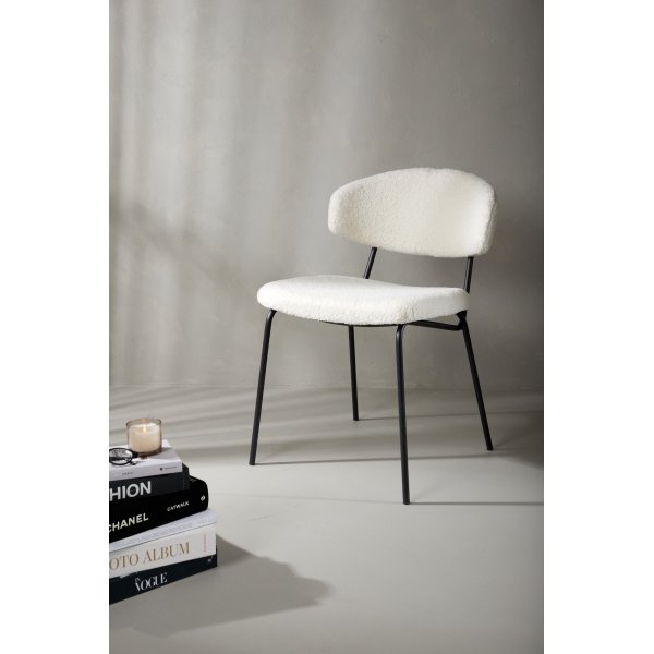 Chico ruokapöydän tuoli - valkoinen Chico ruokapöydän tuoli - valkoinen