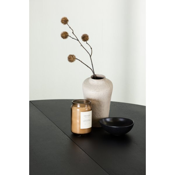 Matilda ruokapöytä 130-180 x 130 cm - Musta Matilda ruokapöytä 130-180 x 130 cm - Musta