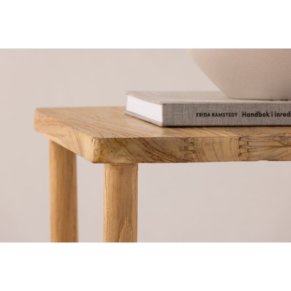 Noster jakkara - teak Noster jakkara - teak