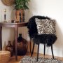 Vuohenmainen tyynynpllinen Leopard - 45 x 45 cm