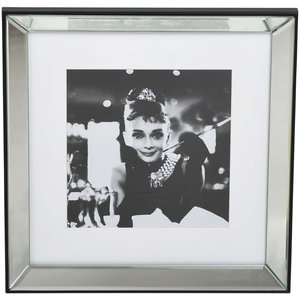 Villa-taulu Audrey Hepburn - Peilikehykset