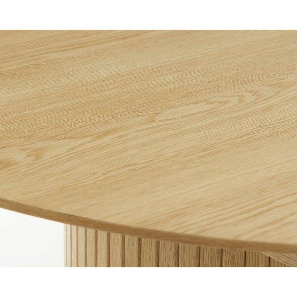 Mood ruokapöytä 120-167 x 120 cm - Tammi Mood ruokapöytä 120-167 x 120 cm - Tammi