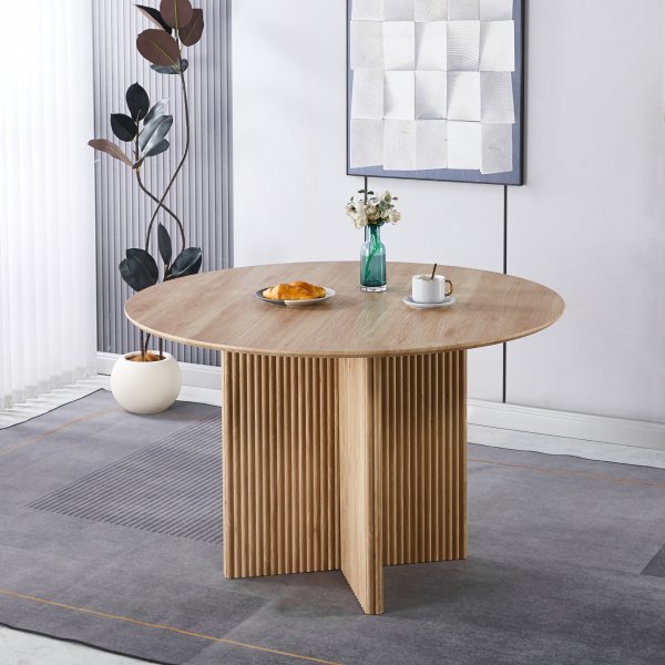 Crossby pyöreä ruokapöytä Ø120 cm - Tammi Crossby pyöreä ruokapöytä Ø120 cm - Tammi