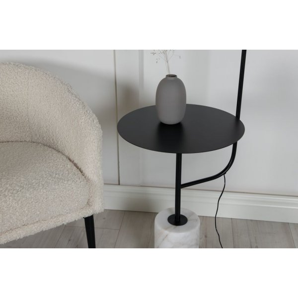 Malsta pöytävalaisin - Valkoinen marmori/musta Malsta pöytävalaisin - Valkoinen marmori/musta