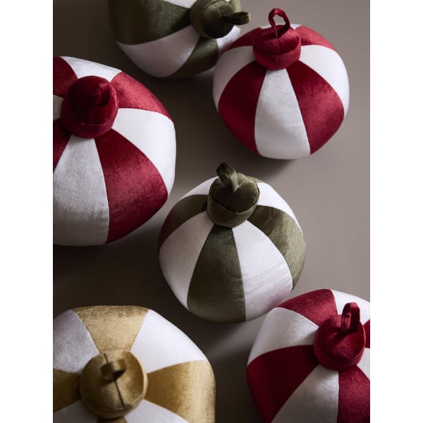 Pallokoristetyyny 22 cm - punainen Pallokoristetyyny 22 cm - punainen