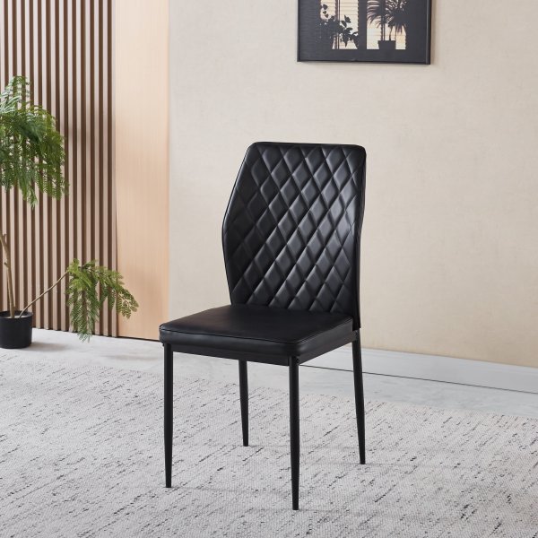 Inez-ruokatuoli mustaa keinonahkaa, mustat jalat Inez-ruokatuoli mustaa keinonahkaa, mustat jalat