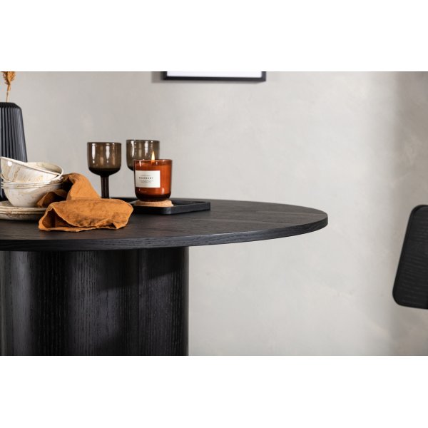 Olivia ruokap�yt� �110 cm - Musta