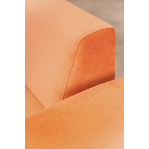 Infinity 3-istuttava vuodesohva - vaaleanpunainen Infinity 3-istuttava vuodesohva - vaaleanpunainen