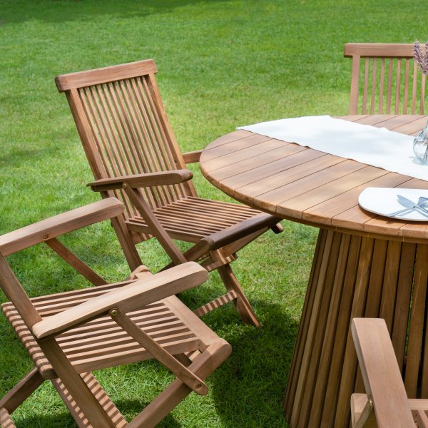 Ulkoryhm tiikist: pyre pyt ja 6 nojatuolia - Salt